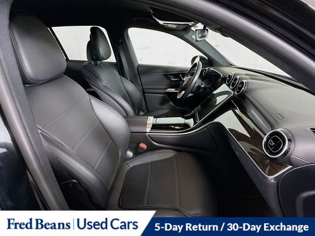 Used 2024 Mercedes-Benz GLC 300 4MATIC image 29
