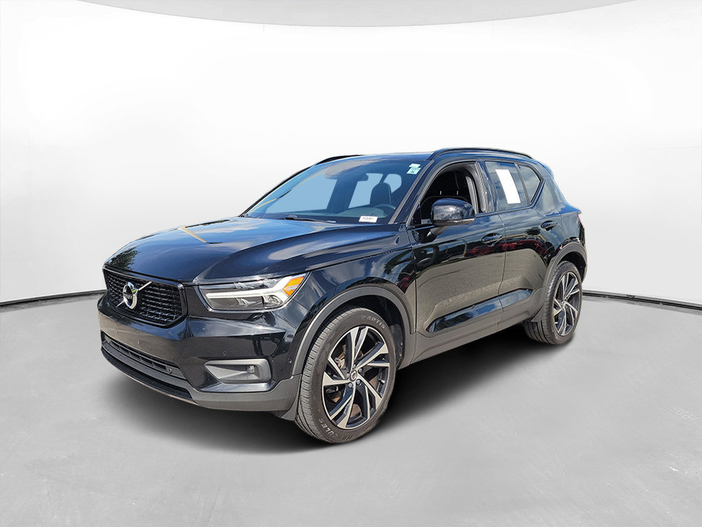 Used 2019 Volvo XC40 T5 R-Design