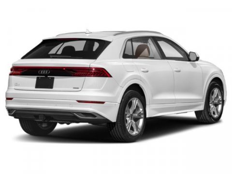 Used 2021 Audi Q8 Prestige w/ Prestige Package image 2