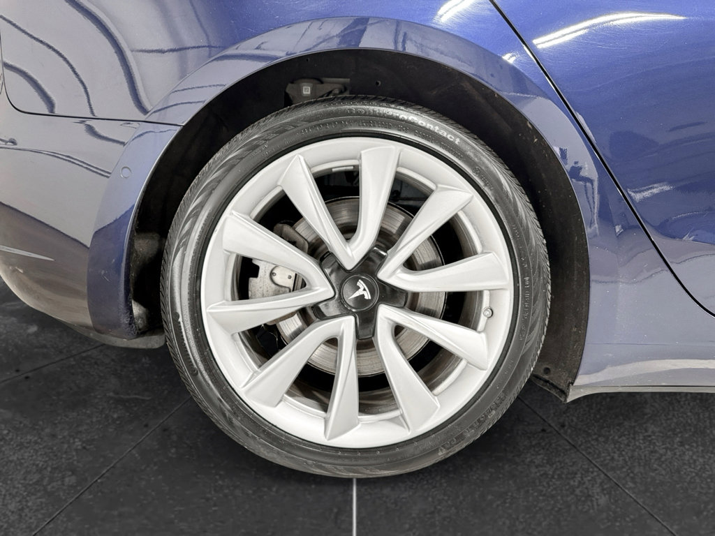 Used 2018 Tesla Model 3 Long Range image 35