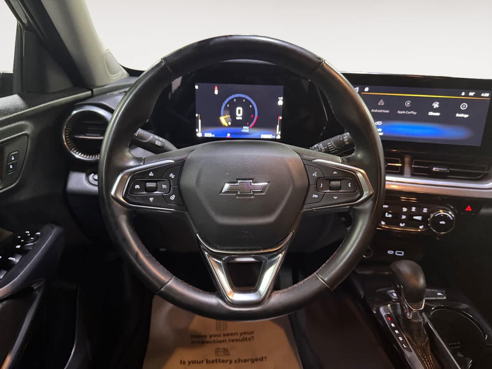 Used 2024 Chevrolet Trax ACTIV w/ Sunroof Package FWD image 19