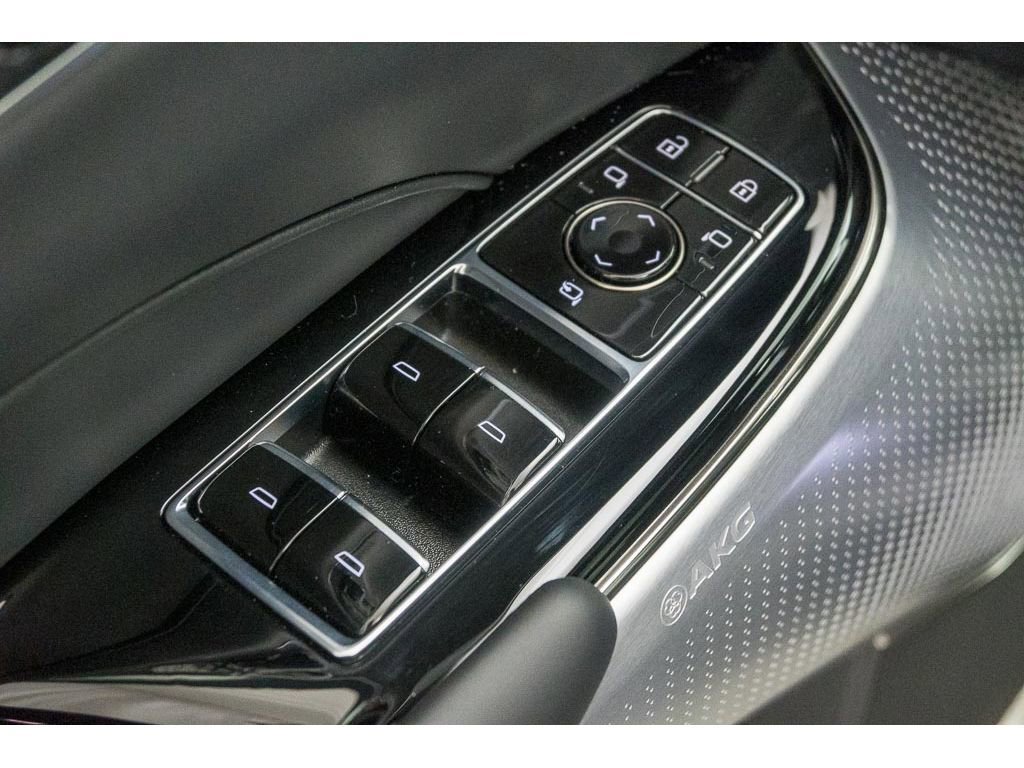 New 2026 Cadillac Lyriq V w/ Exterior Carbon Fiber Package image 17