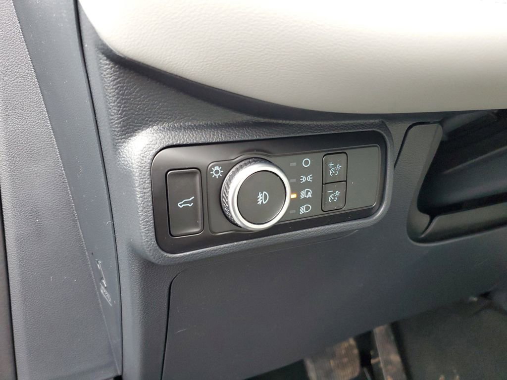 New 2026 Ford Explorer Active w/ Active Comfort Package image 13