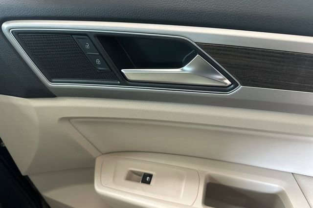 Used 2019 Volkswagen Atlas SE w/ Towing Package AWD/4WD image 22