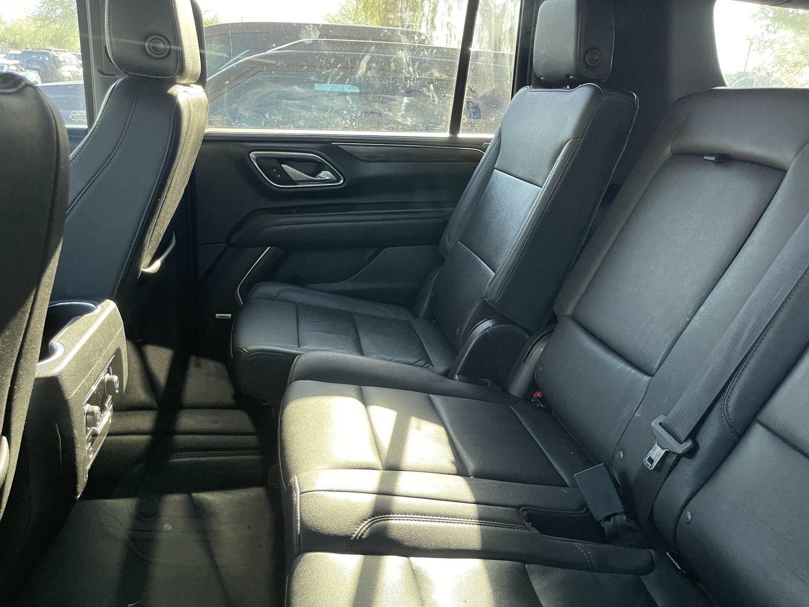 Used 2022 Chevrolet Suburban Z71 AWD/4WD image 10