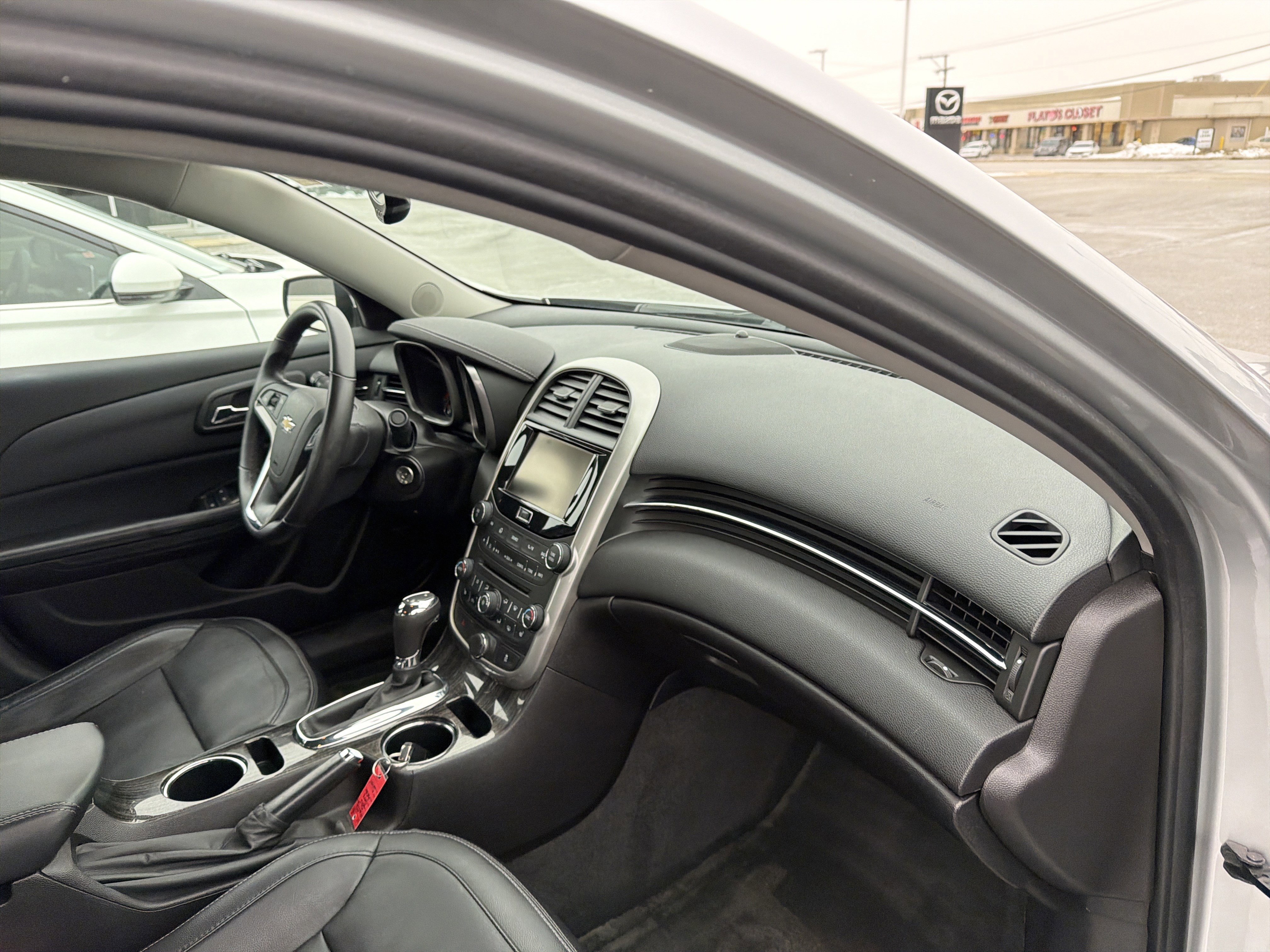 Used 2015 Chevrolet Malibu LT w/ Leather Package image 51