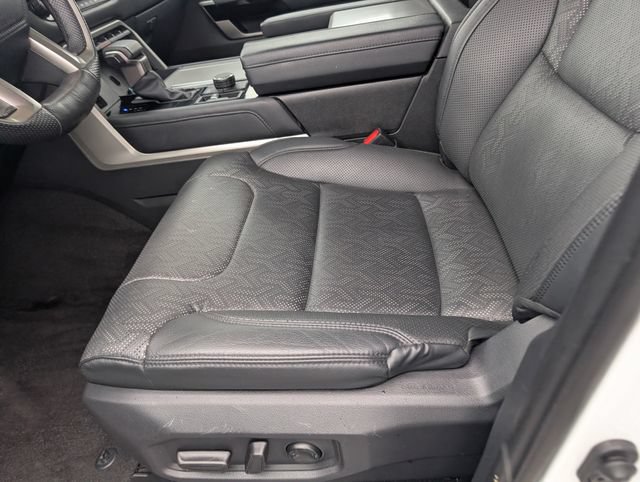 Used 2024 Toyota Sequoia Limited AWD/4WD image 21