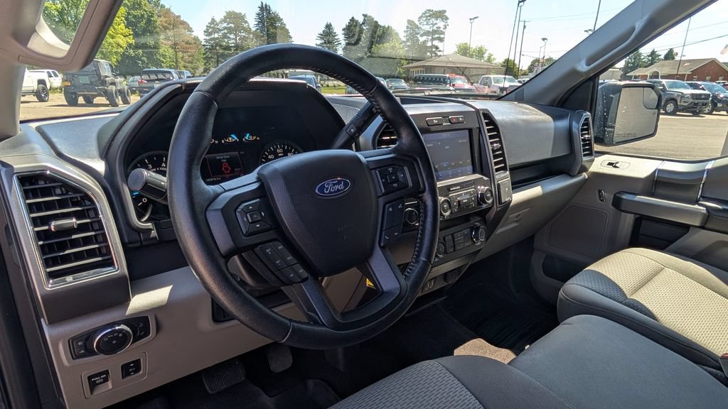 Used 2020 Ford F150 XLT w/ Equipment Group 302A Luxury AWD/4WD image 6