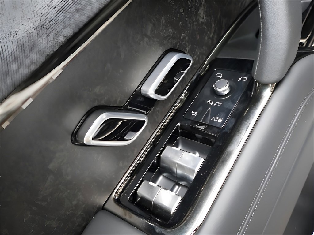 New 2025 Land Rover Range Rover Sport Dynamic SE image 44