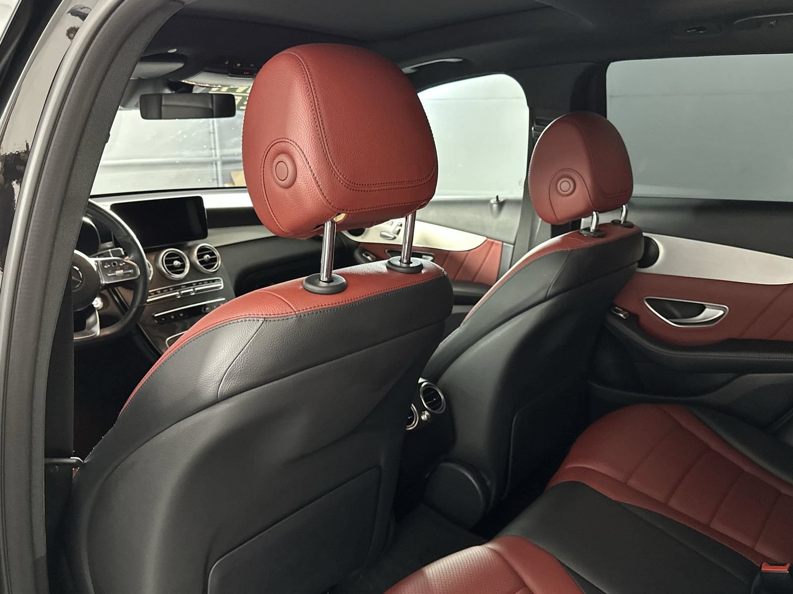 Used 2022 Mercedes-Benz GLC 300 w/ AMG Line image 24
