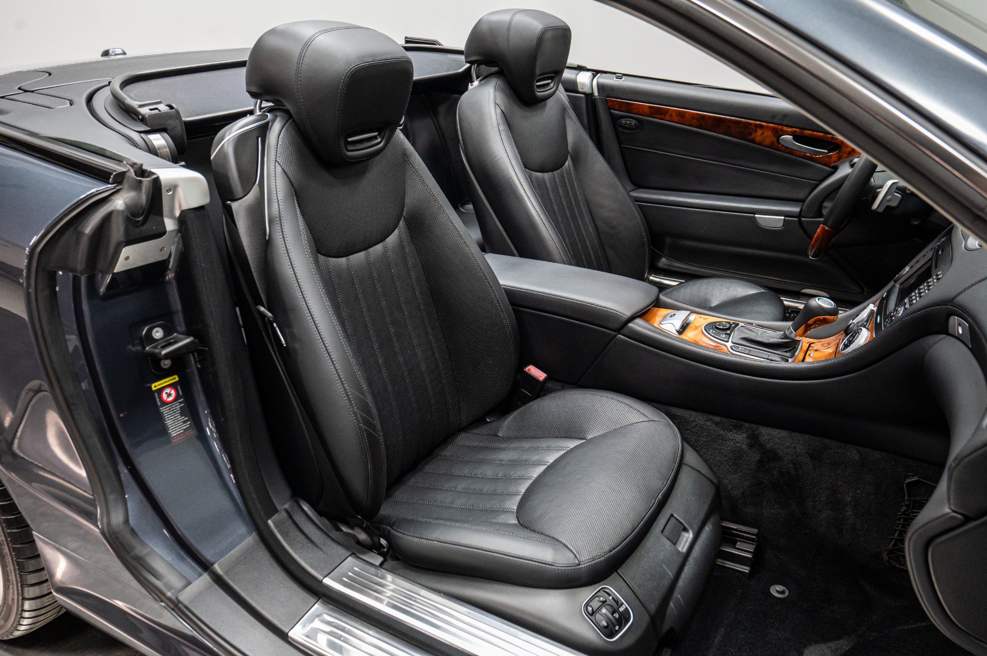 Used 2009 Mercedes-Benz SL 550 image 28