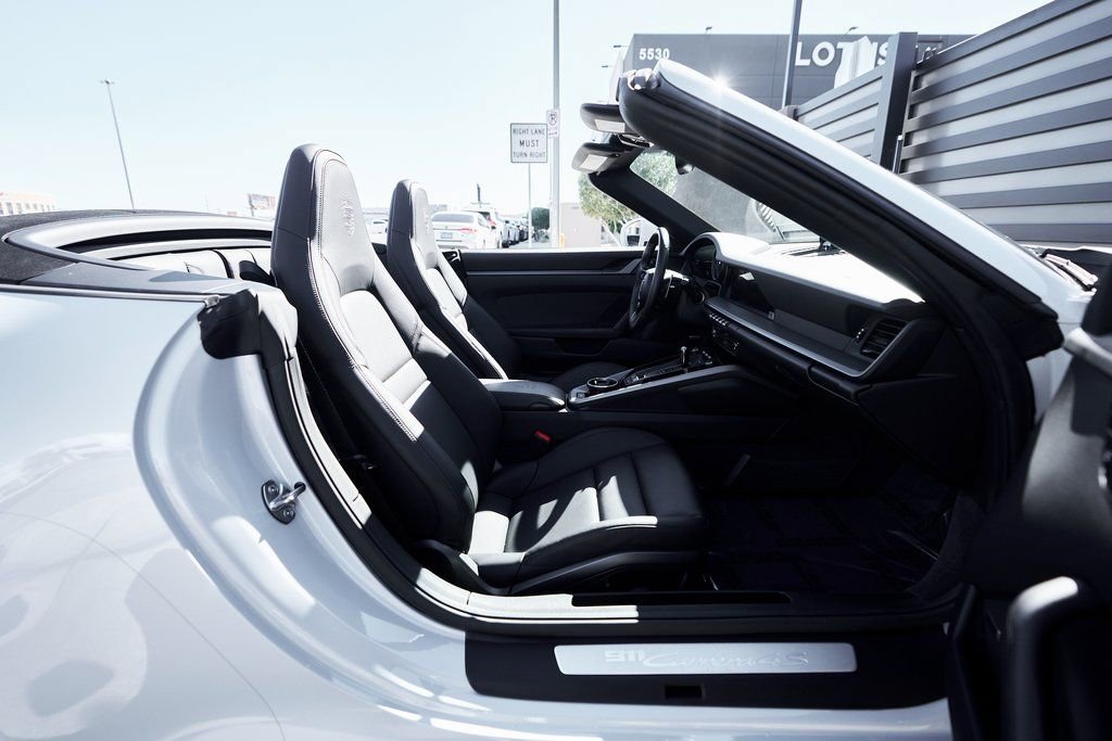 Used 2024 Porsche 911 Carrera 4S image 23