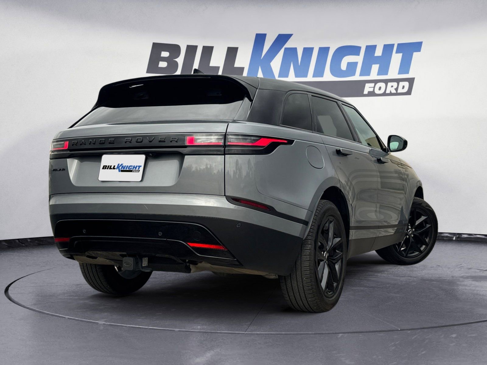 Used 2025 Land Rover Range Rover Velar S image 5