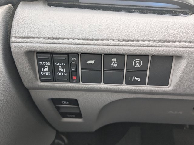 Used 2023 Honda Odyssey Touring image 29