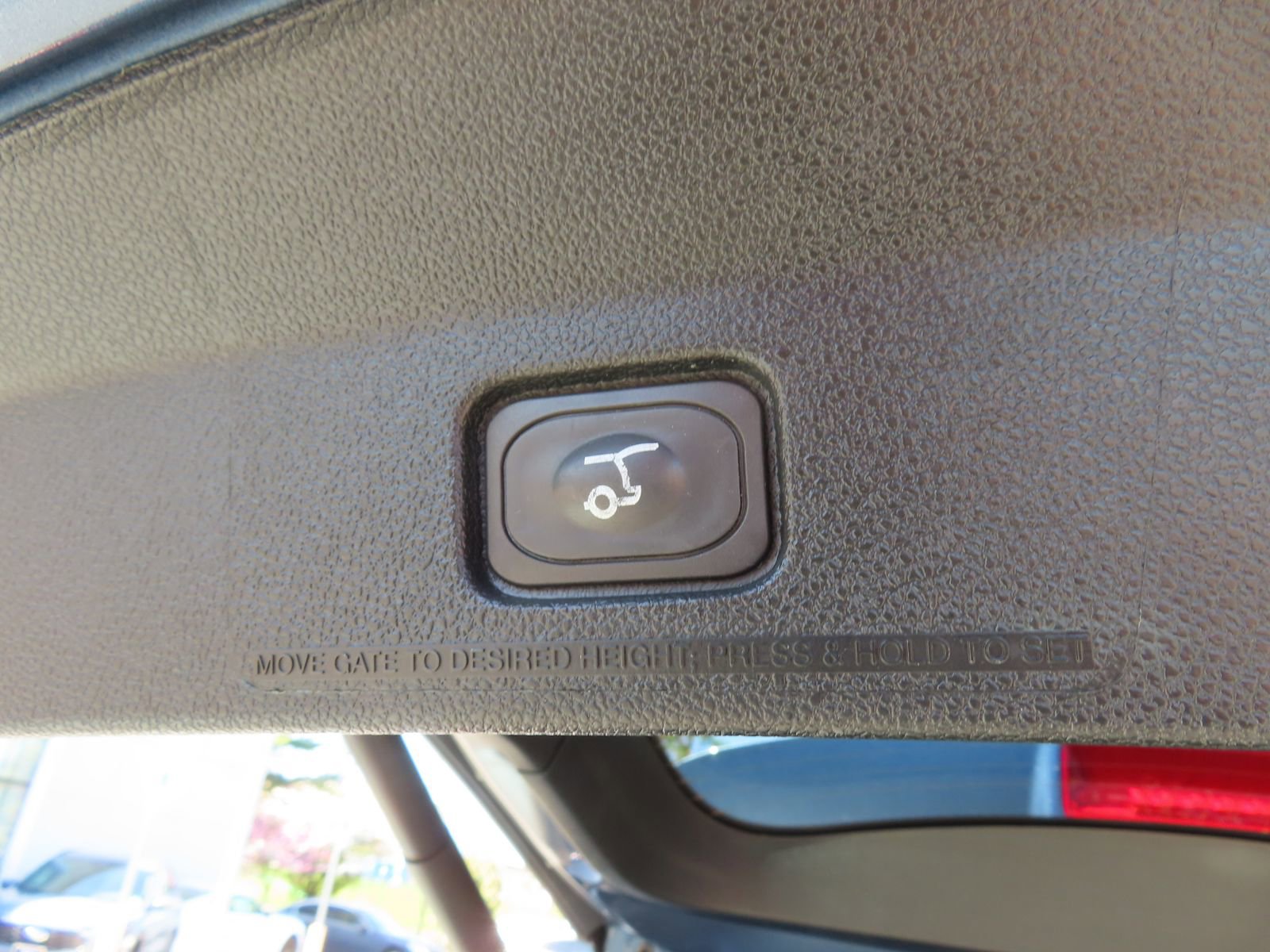 Used 2018 Ford Explorer Limited w/ Equipment Group 301A image 41