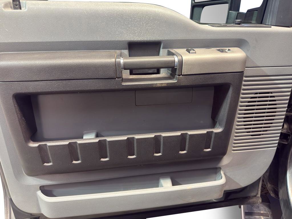 Used 2016 Ford F350 XLT AWD/4WD image 13