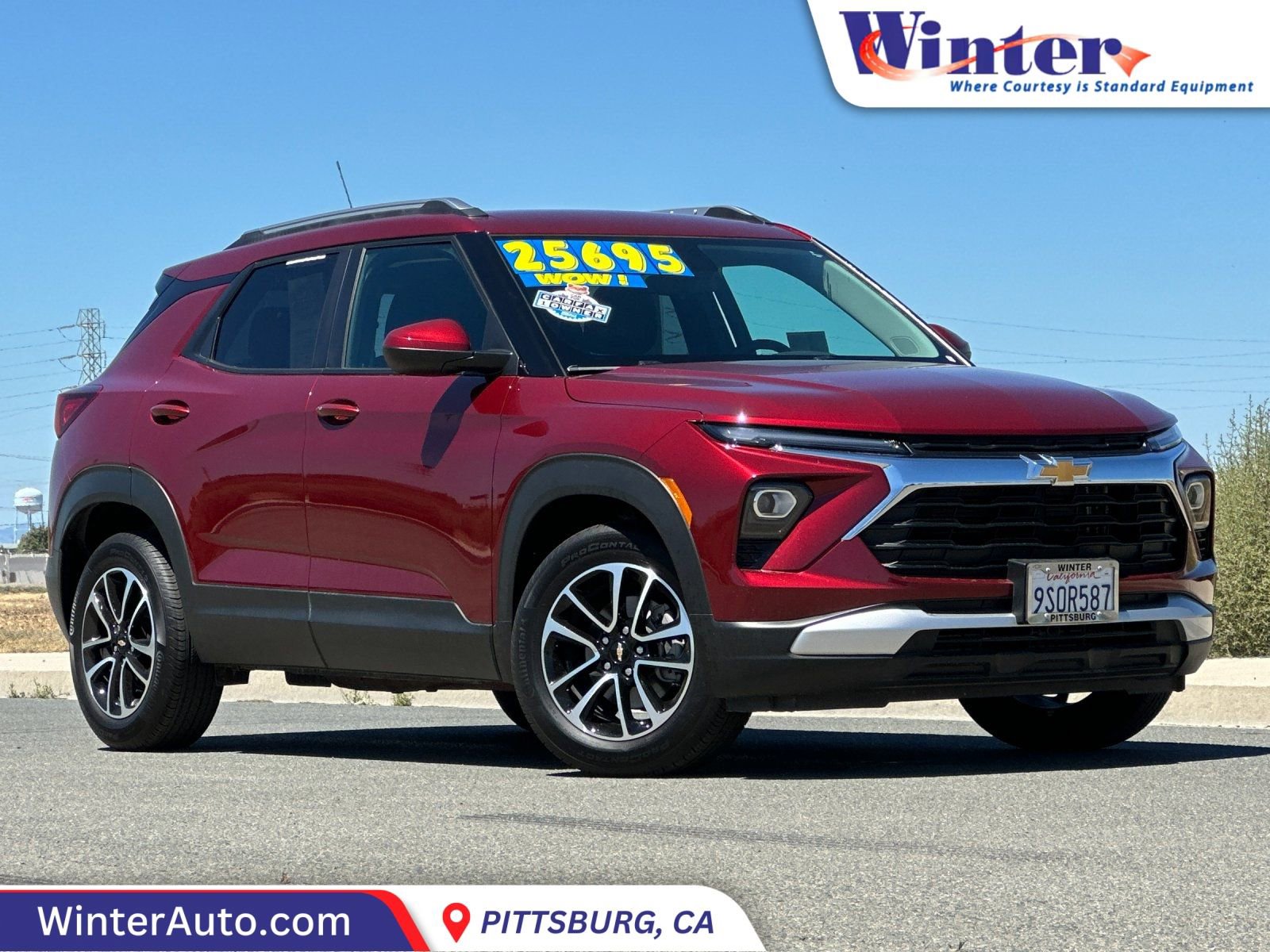 Used 2024 Chevrolet TrailBlazer LT w/ LT Cold Weather Package image 1