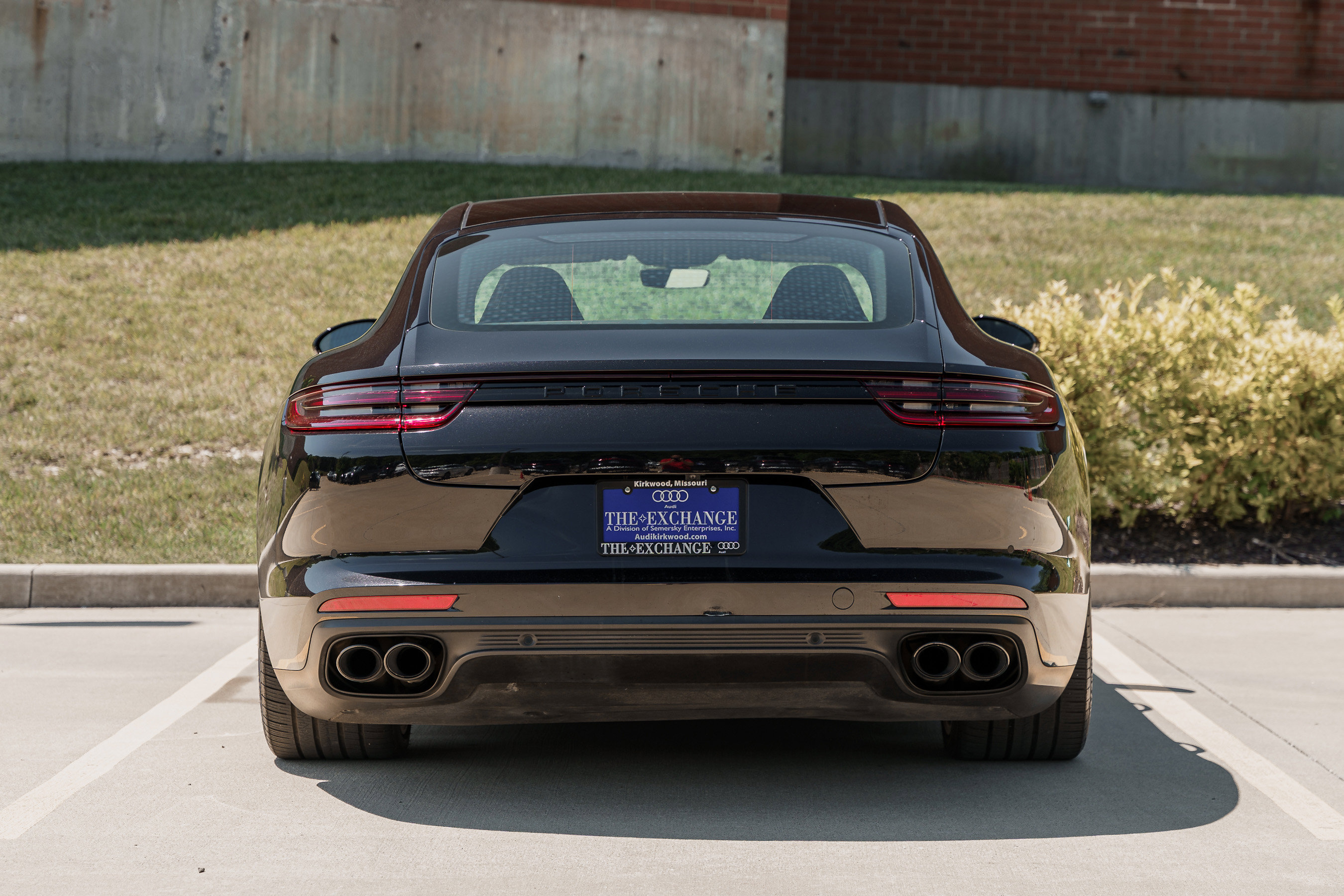 Used 2020 Porsche Panamera 4 AWD/4WD image 29