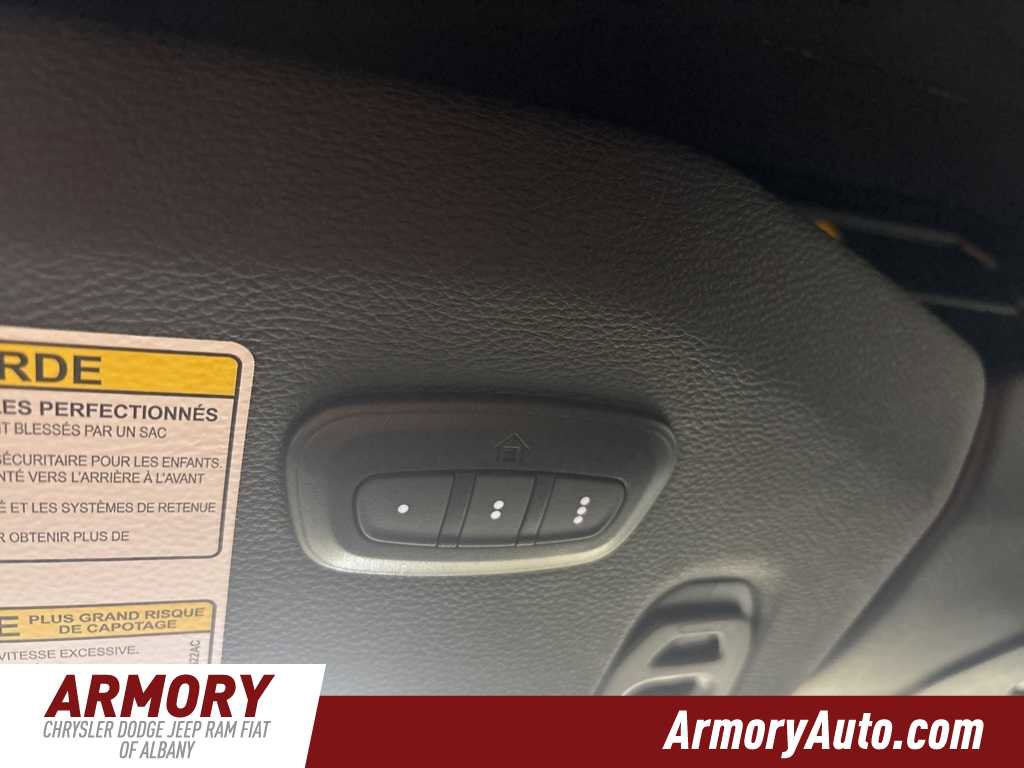 Used 2022 Jeep Wrangler Unlimited Sport image 23