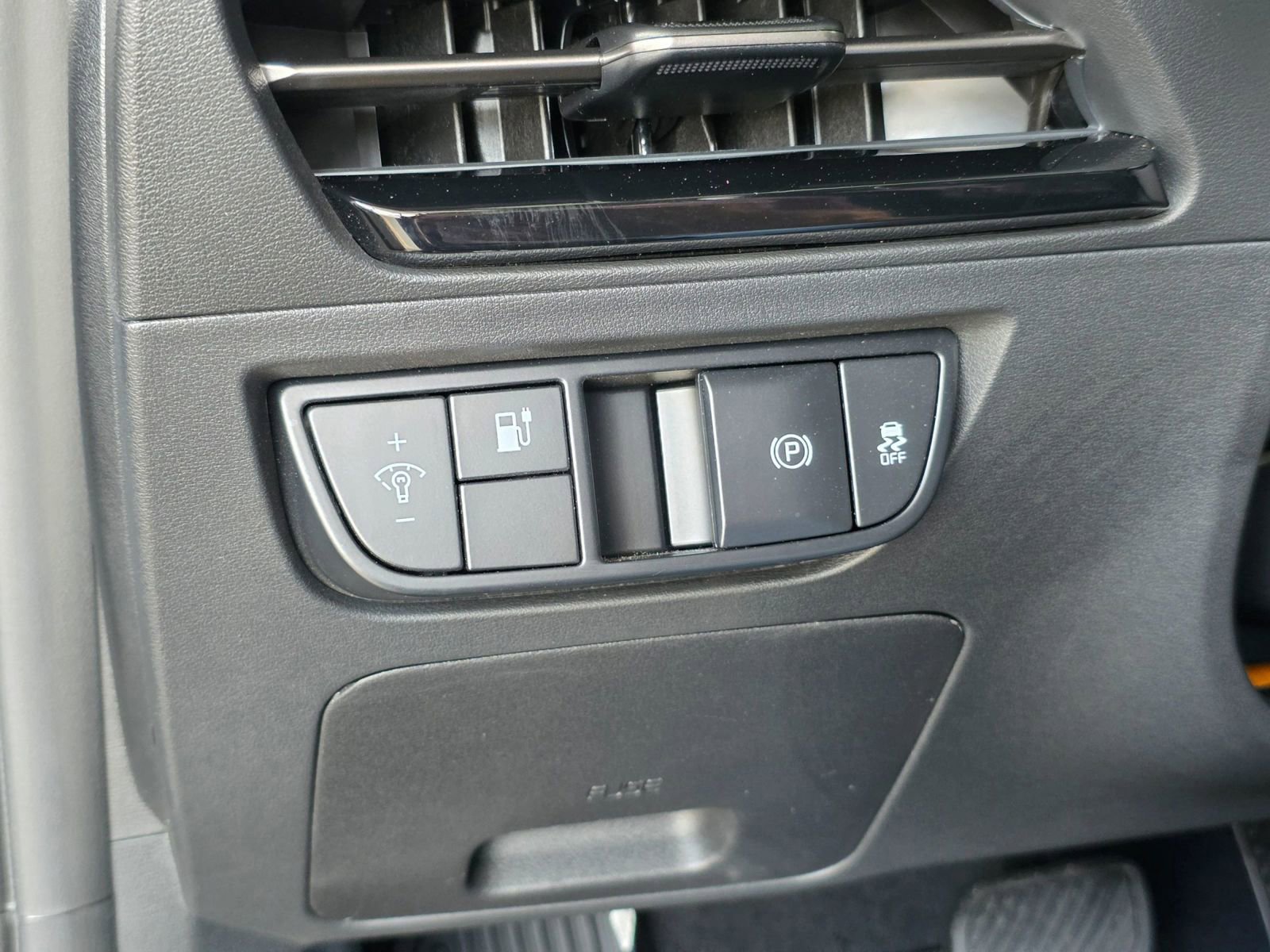 Used 2025 Kia EV6 Light RWD image 23