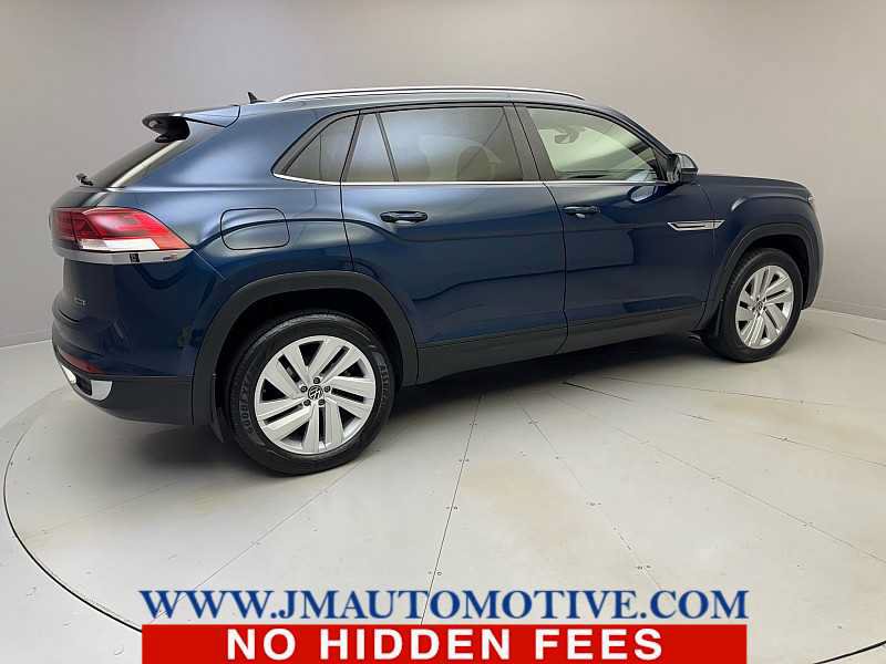 Used 2020 Volkswagen Atlas Cross Sport SE w/ Panoramic Sunroof Package AWD/4WD image 5