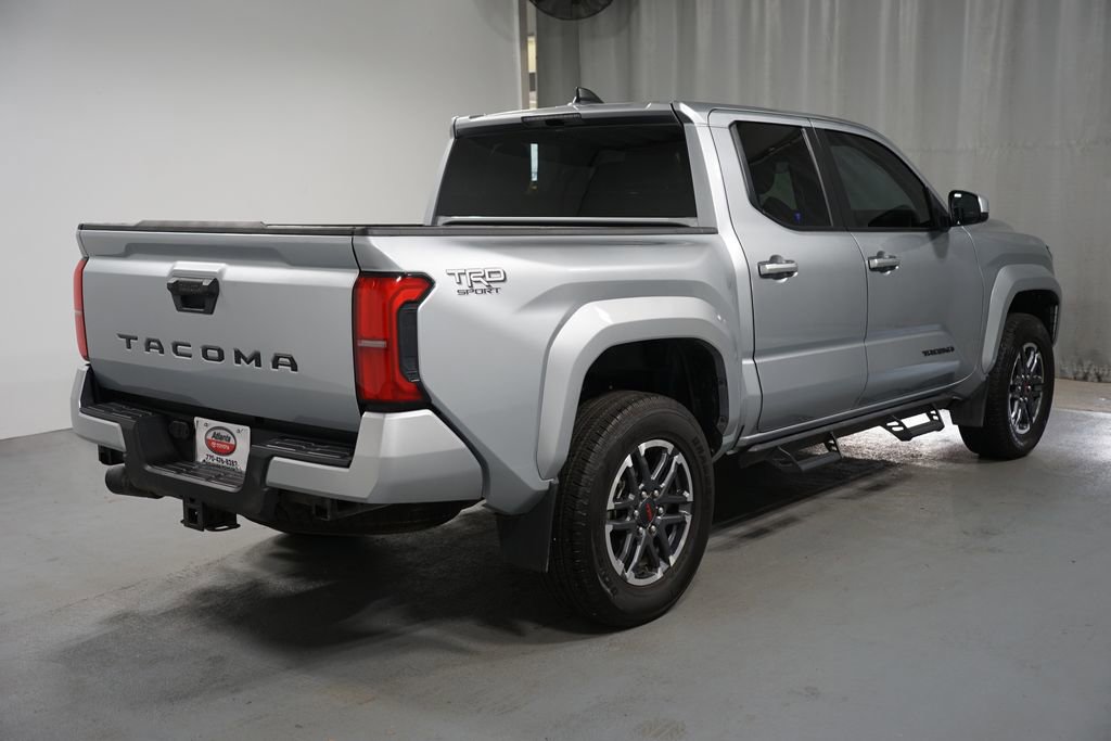 Used 2024 Toyota Tacoma TRD Sport image 8