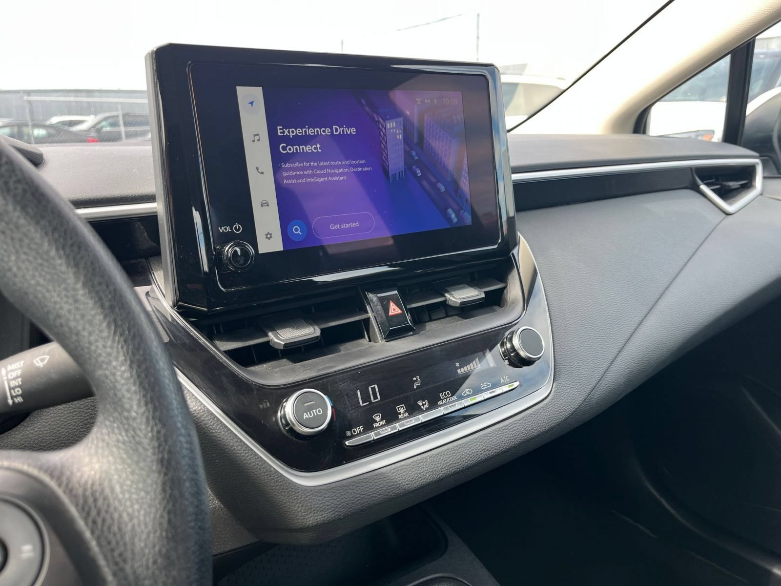 Used 2025 Toyota Corolla LE FWD image 20