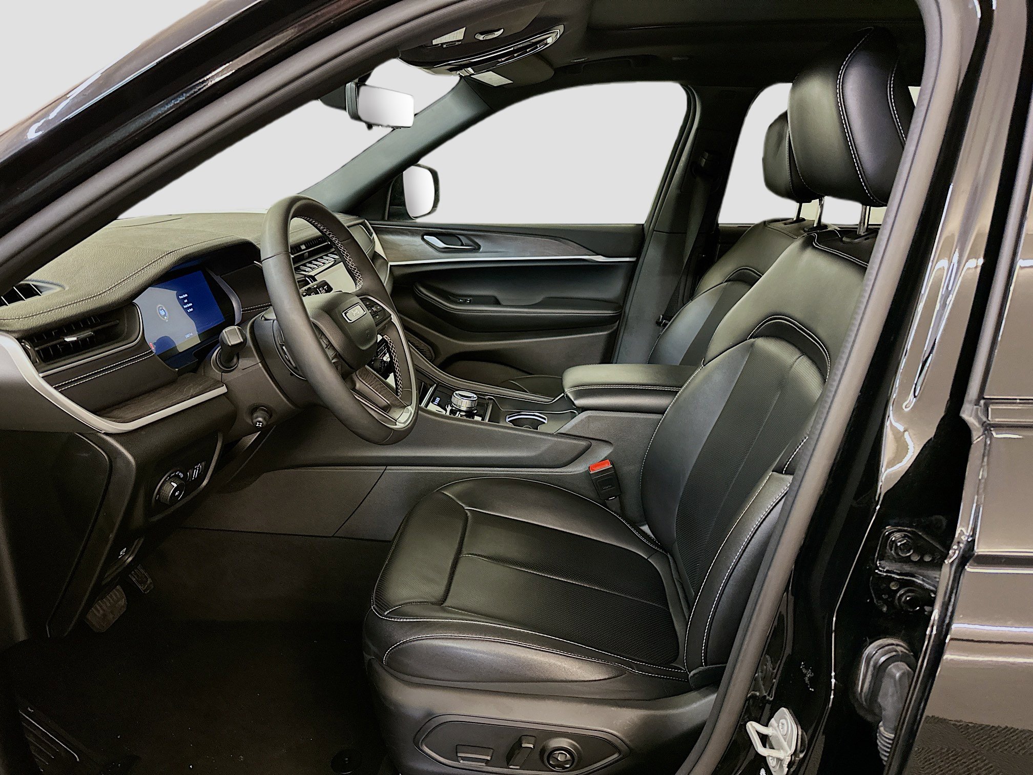 Used 2024 Jeep Grand Cherokee L Limited w/ Luxury Tech Group II image 13