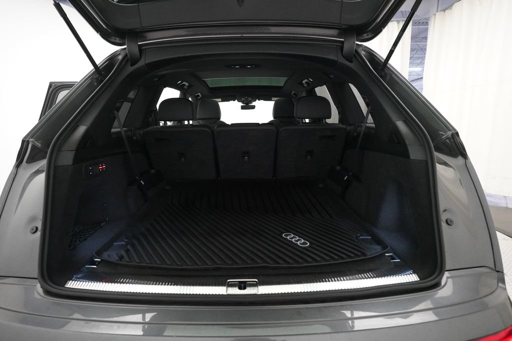 Certified 2026 Audi Q7 3.0T Premium Plus w/ Premium Plus Package AWD/4WD image 10