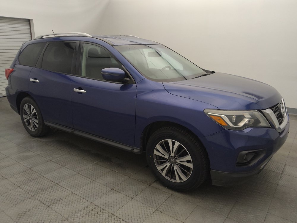 Used 2018 Nissan Pathfinder SV FWD image 11
