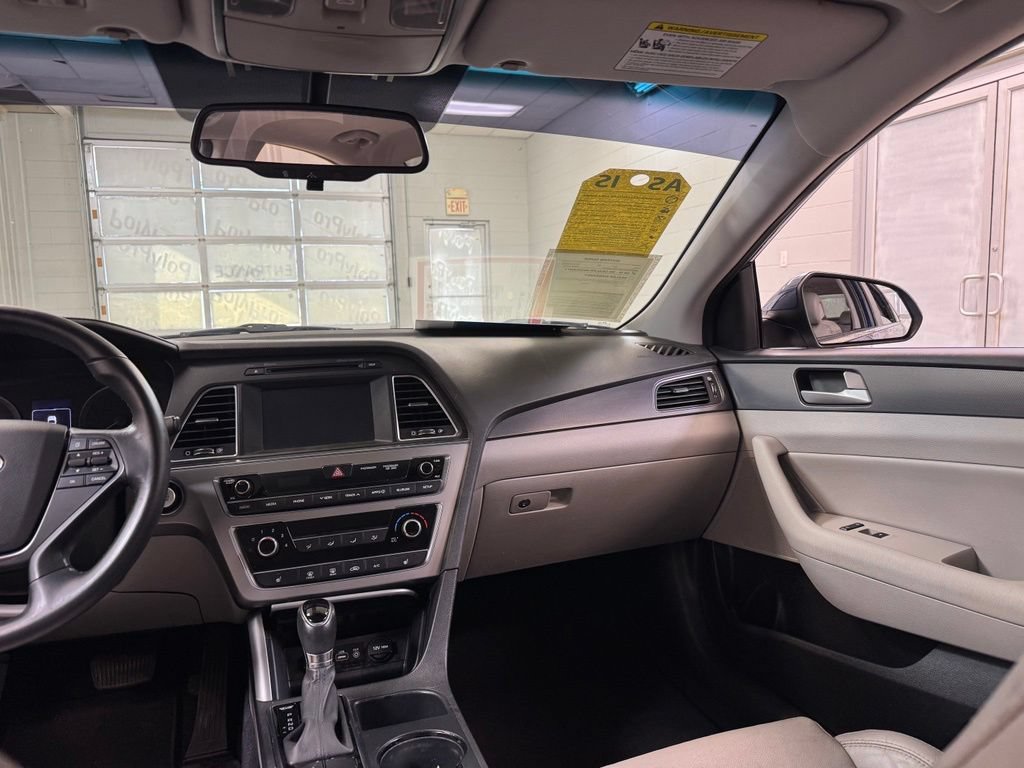 Used 2017 Hyundai Sonata Sport w/ Value Edition Package 02 FWD image 26