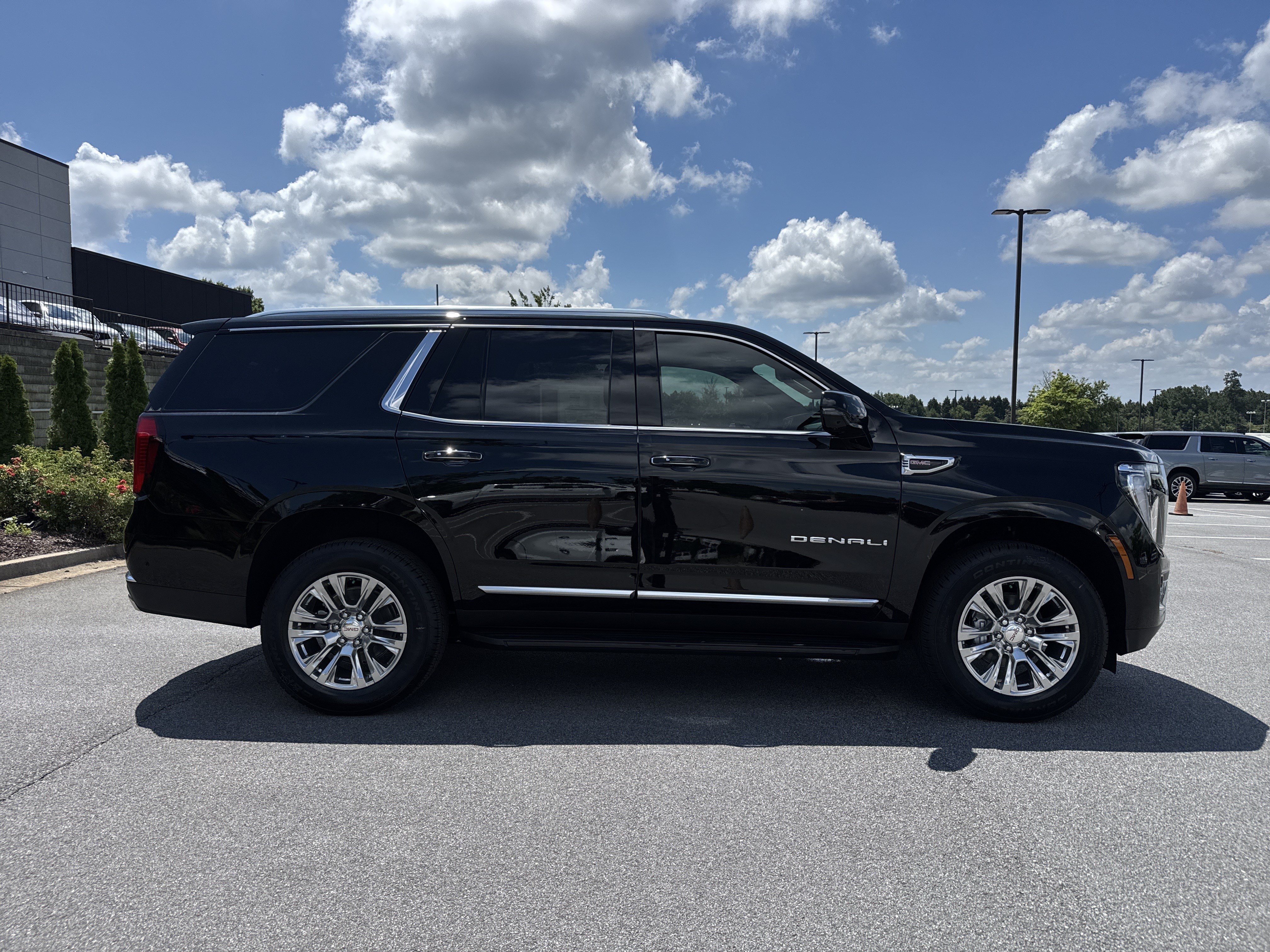 New 2026 GMC Yukon Denali AWD/4WD image 11