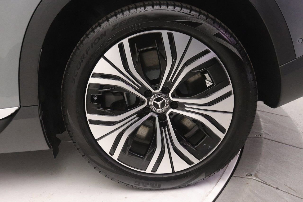 Certified 2026 Mercedes-Benz EQE 320 4MATIC SUV image 30