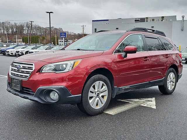 Used 2017 Subaru Outback 2.5i Premium image 3
