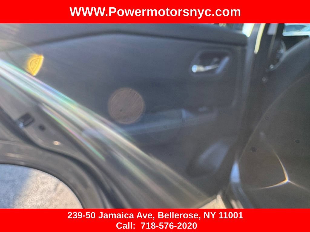 Used 2024 Nissan Rogue SV FWD image 26