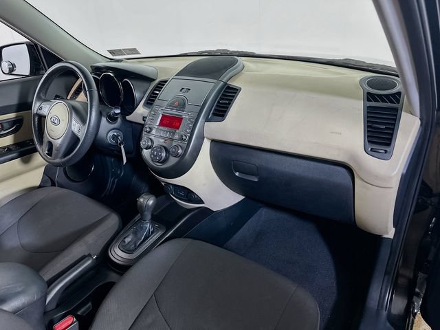Used 2011 Kia Soul ! FWD image 10