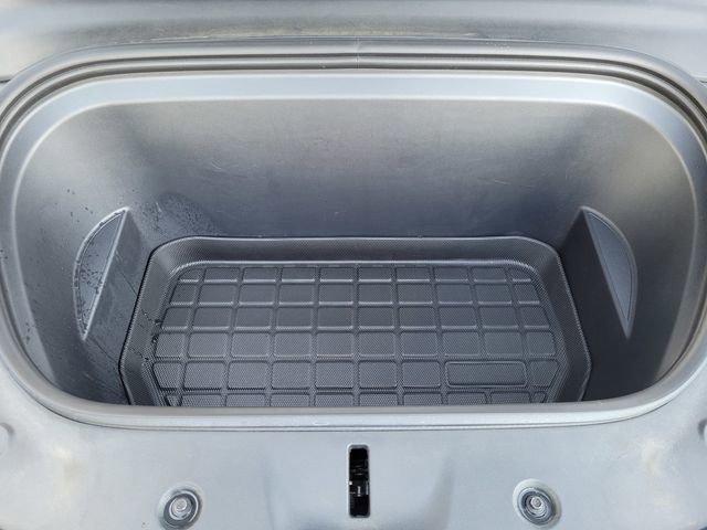 Used 2023 Tesla Model Y Long Range image 20