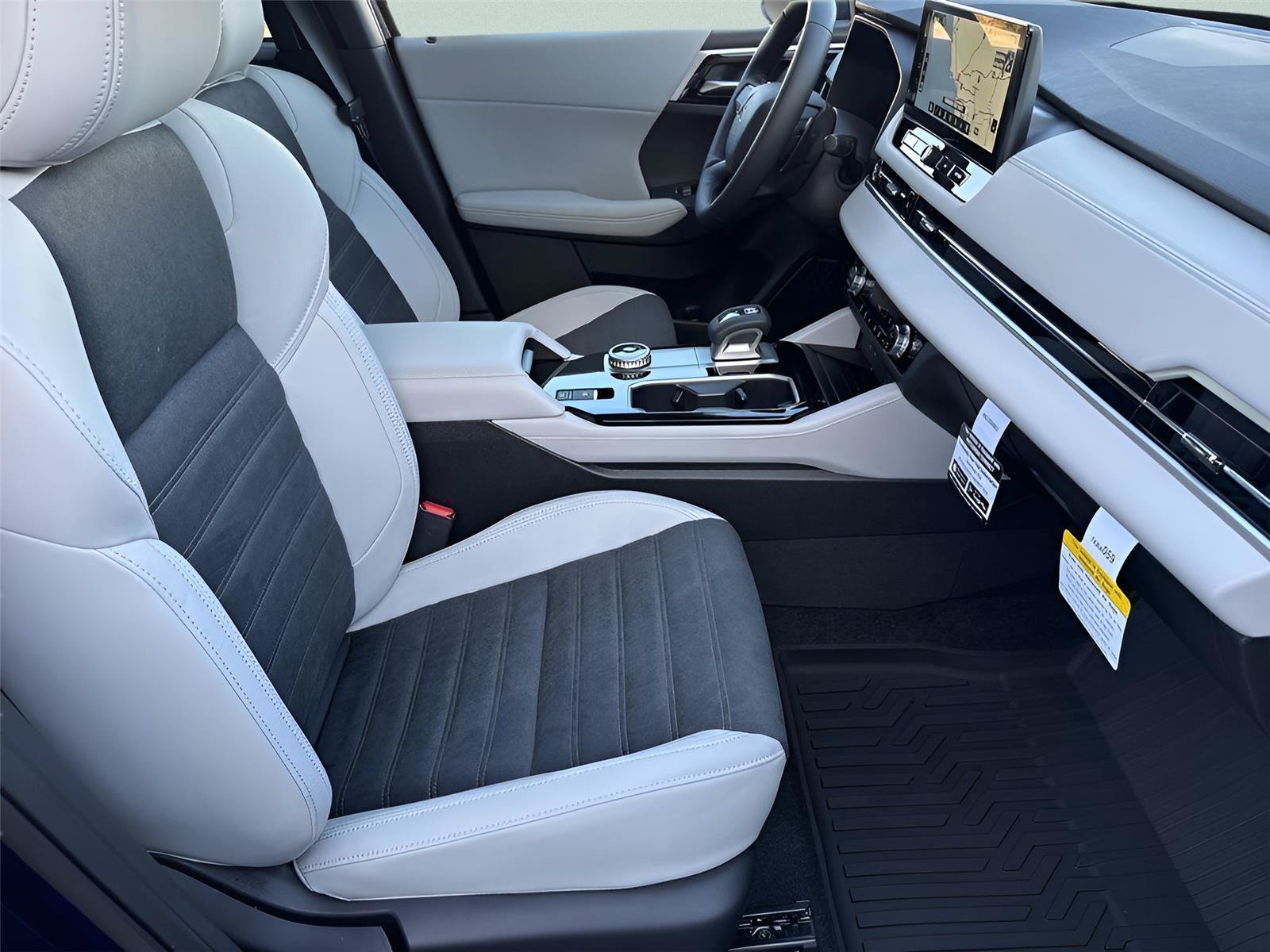 New 2026 Mitsubishi Outlander SE FWD image 26