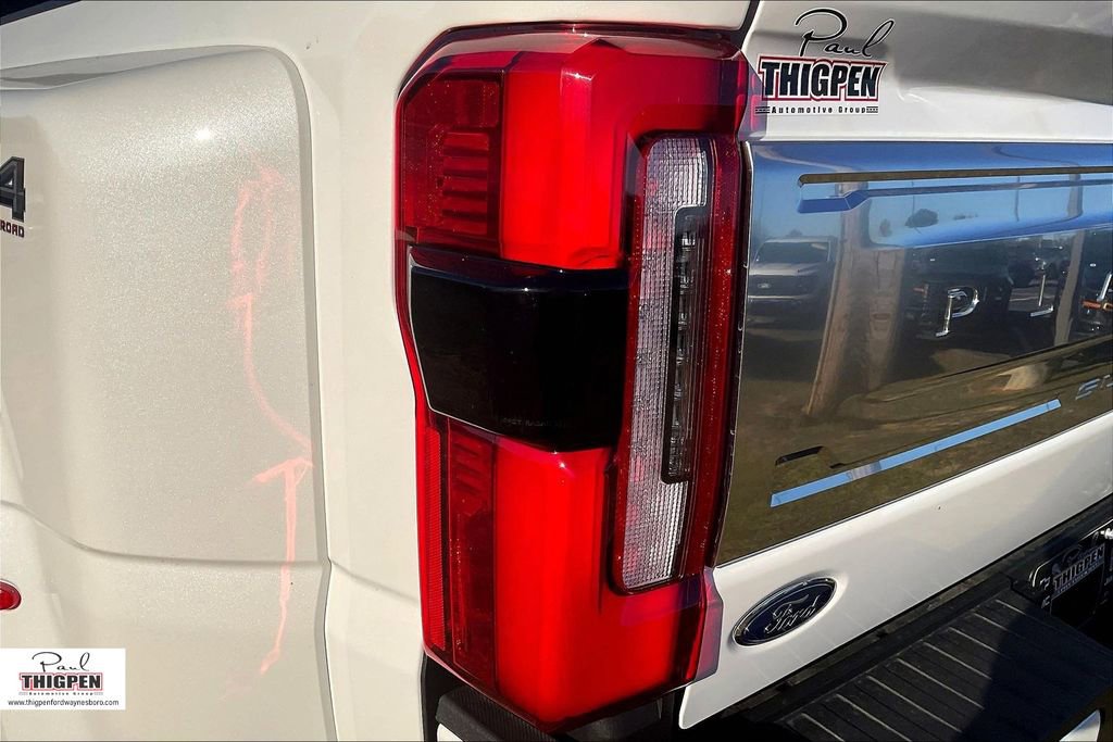 New 2025 Ford F350 Platinum w/ Platinum Plus Package AWD/4WD image 26