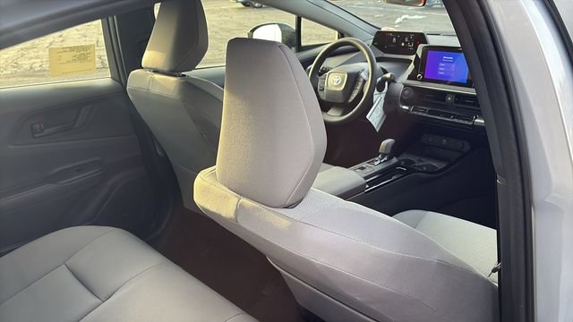 New 2026 Toyota Prius LE FWD image 24