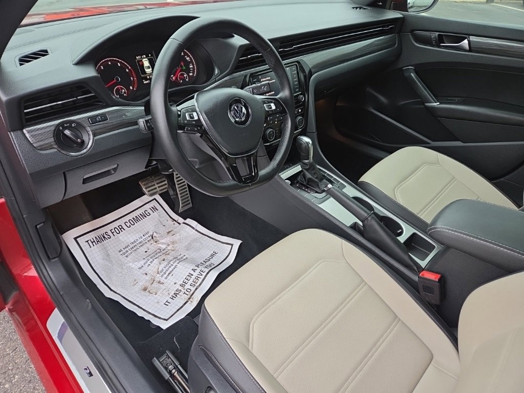 Used 2021 Volkswagen Passat 2.0T R-Line image 14