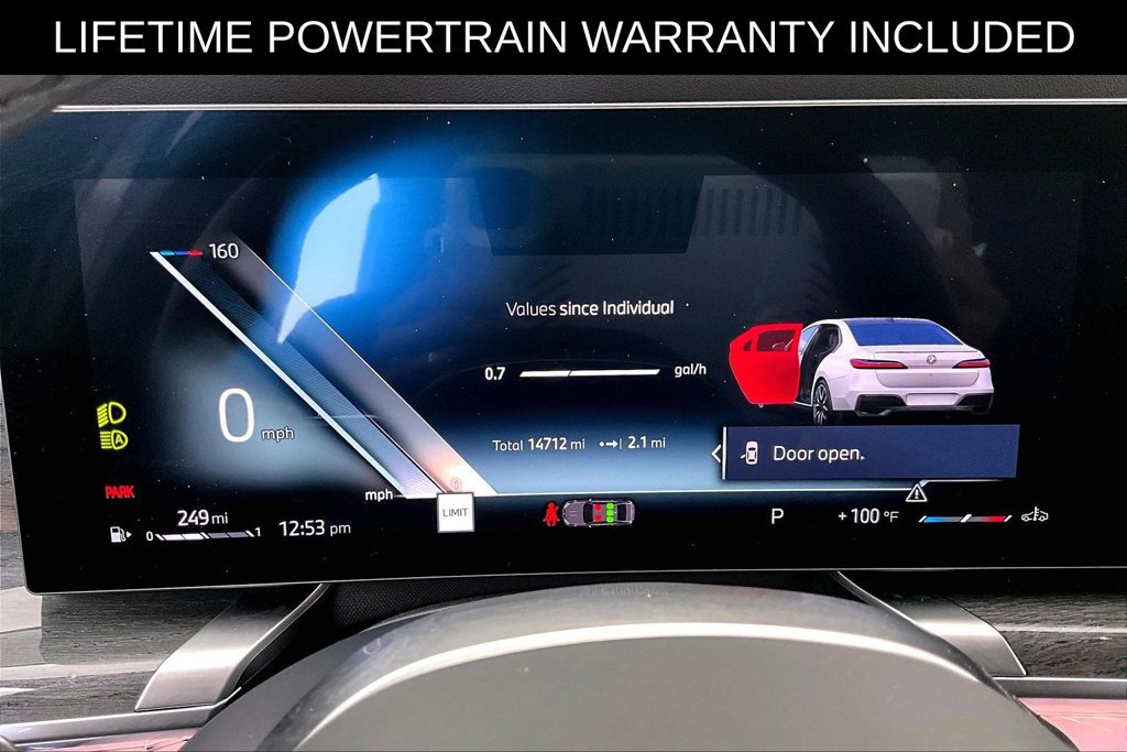Used 2026 BMW 740i RWD image 28