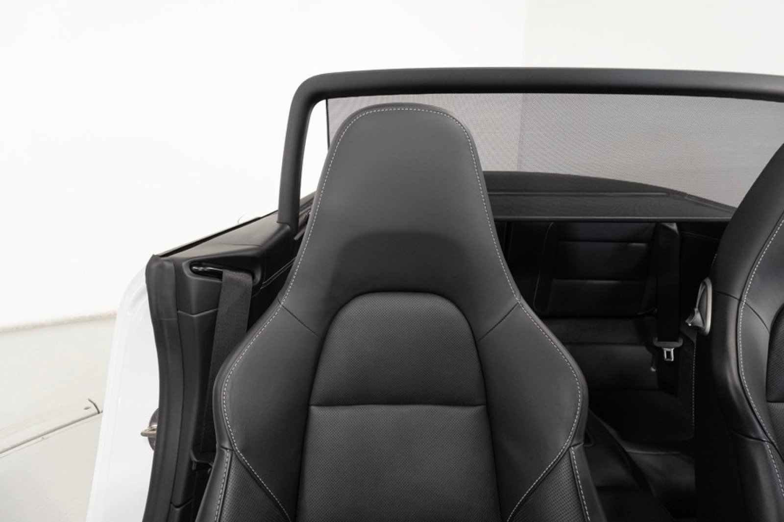 Used 2019 Porsche 911 Turbo S AWD/4WD image 54
