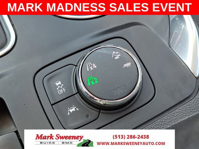 Used 2020 Chevrolet Traverse Premier w/ LPO, Midnight Edition image 15