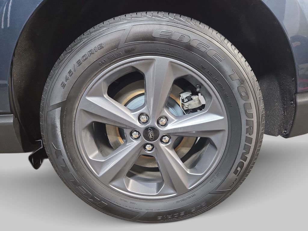 Used 2022 Ford Edge SEL w/ Sport Appearance Package AWD/4WD image 35