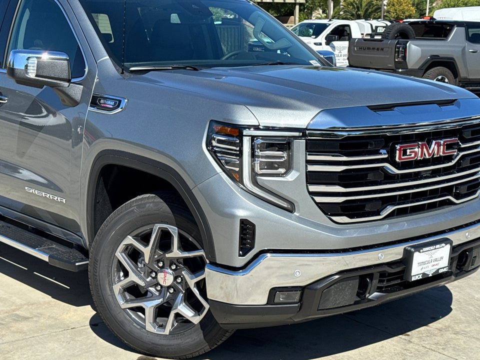 Used 2026 GMC Sierra 1500 SLT w/ SLT Premium Plus Package image 3