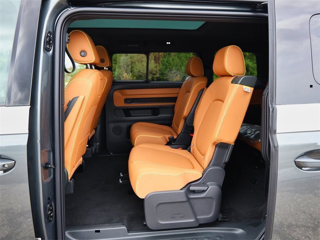 New 2025 Volkswagen ID. Buzz Pro S Plus image 16