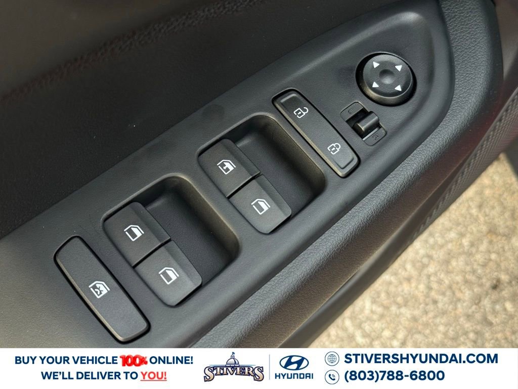 New 2026 Hyundai Venue SE image 21