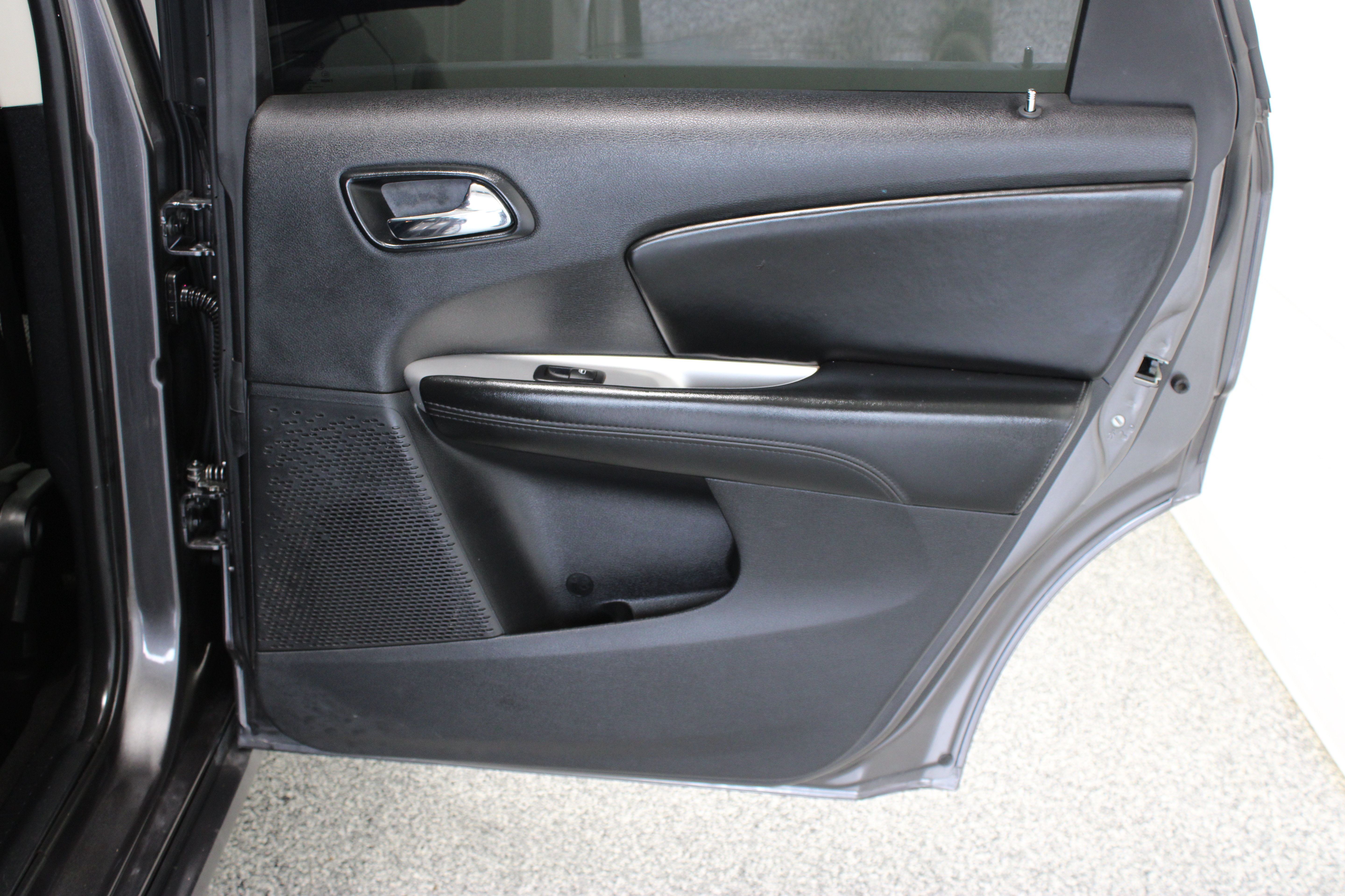 Used 2015 Dodge Journey American Value Package w/ Flexible Seating Group FWD image 29