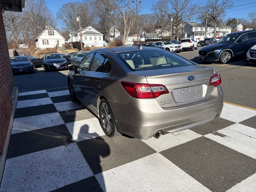 Used 2017 Subaru Legacy 2.5i Limited image 4